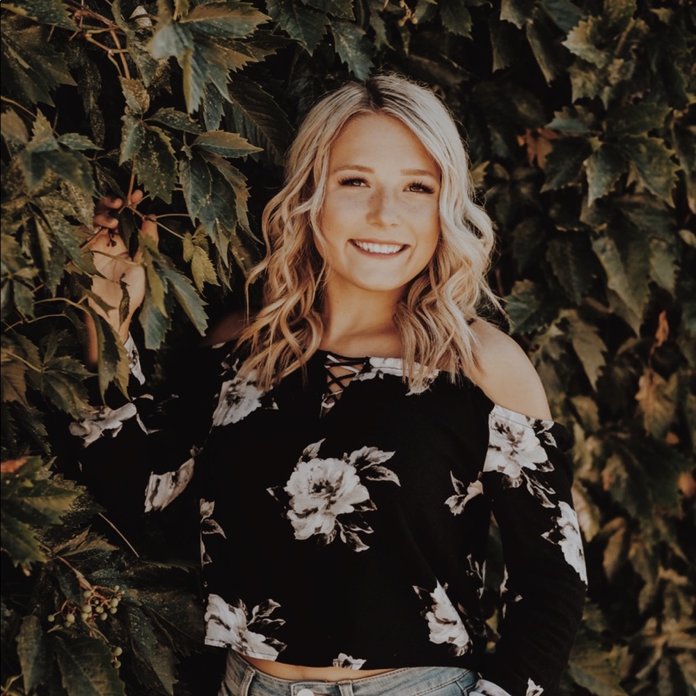 Meet your Posher, Baylee